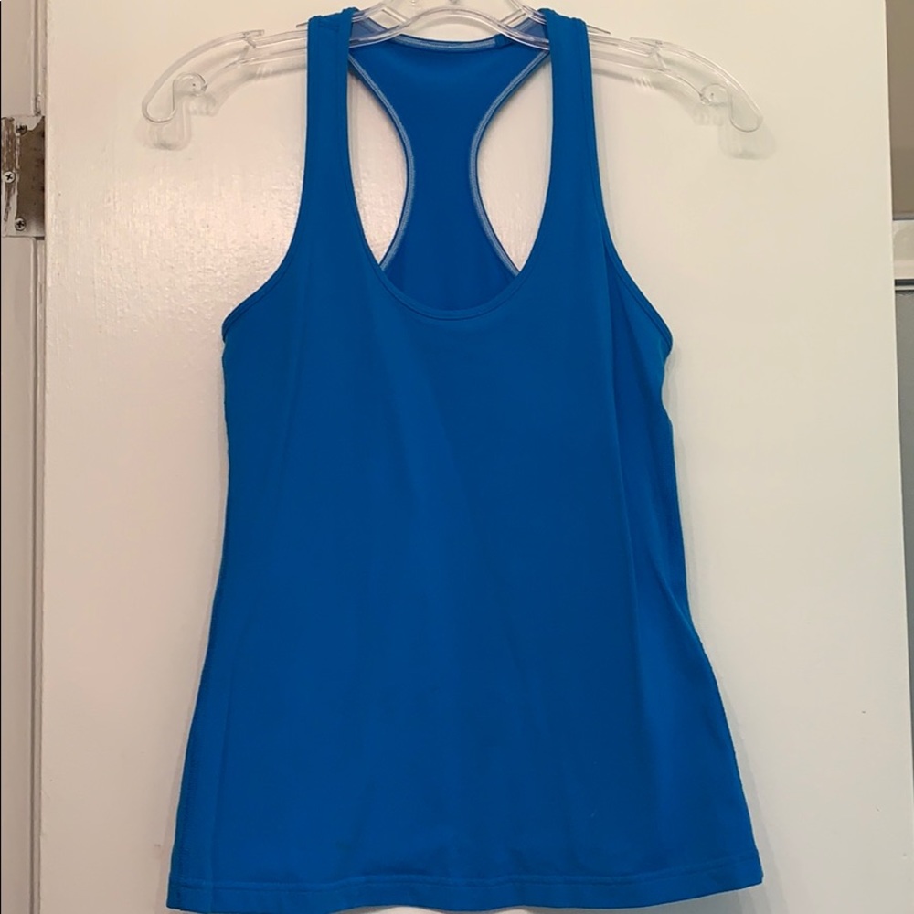 Lululemon Cool Racerback size 6.